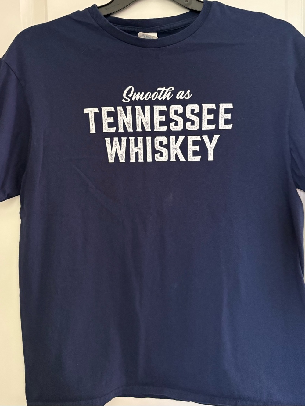 UNISEX Delta Navy 'Smooth as Tennessee Whiskey' Graphic Tee SZ-LARGE